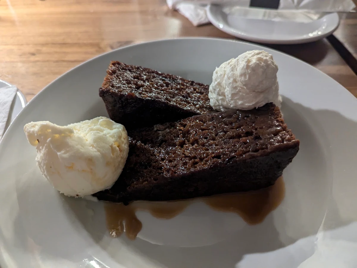 Sticky Toffee Pudding, The Flealess Hound Pub