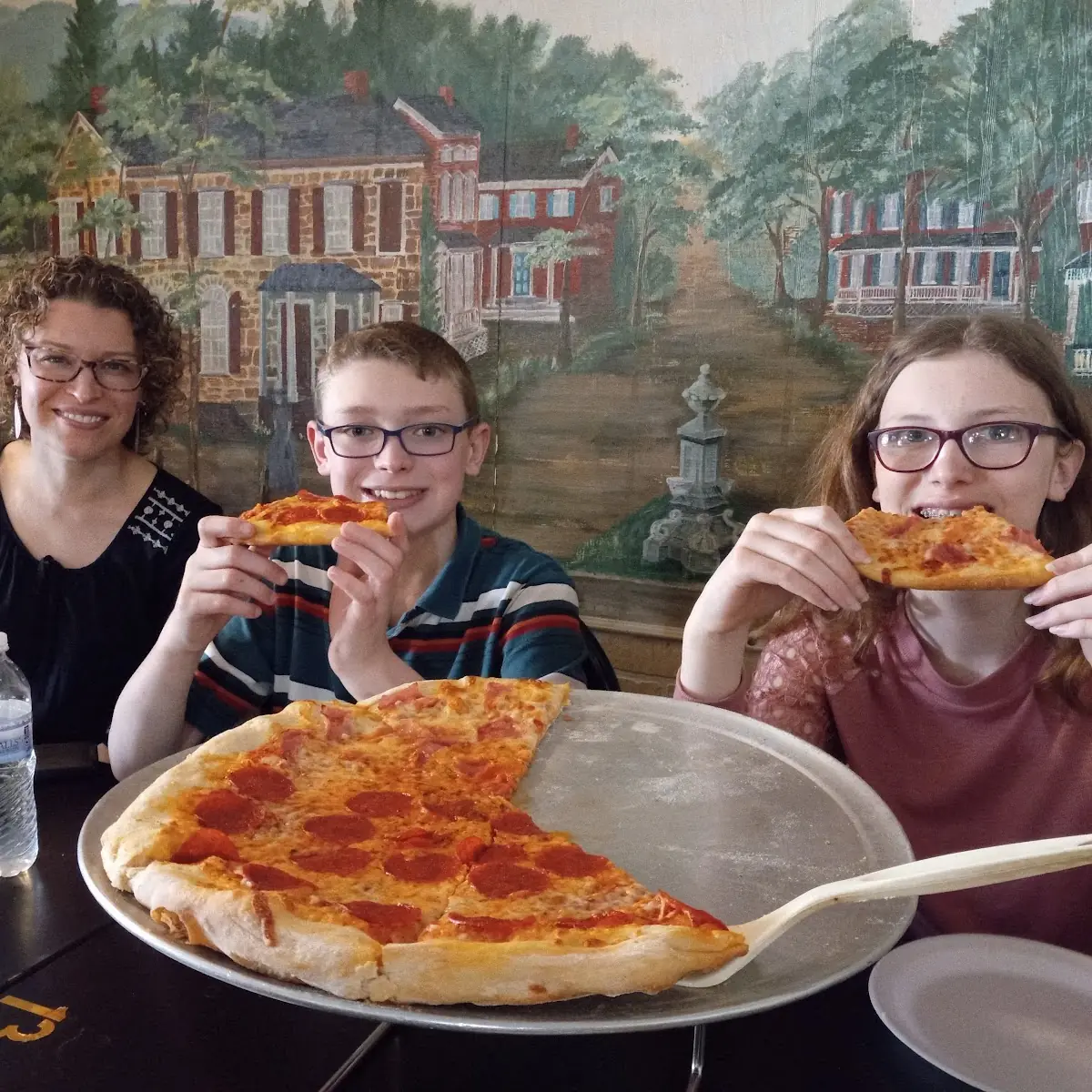 Large Pepperoni Ham Pizza