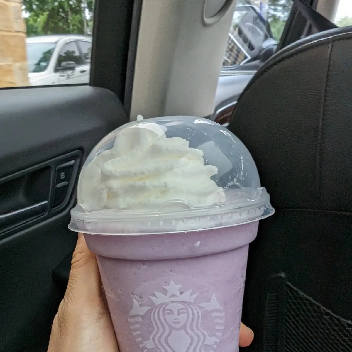 Lavender Crème Frappuccino Blended Beverage