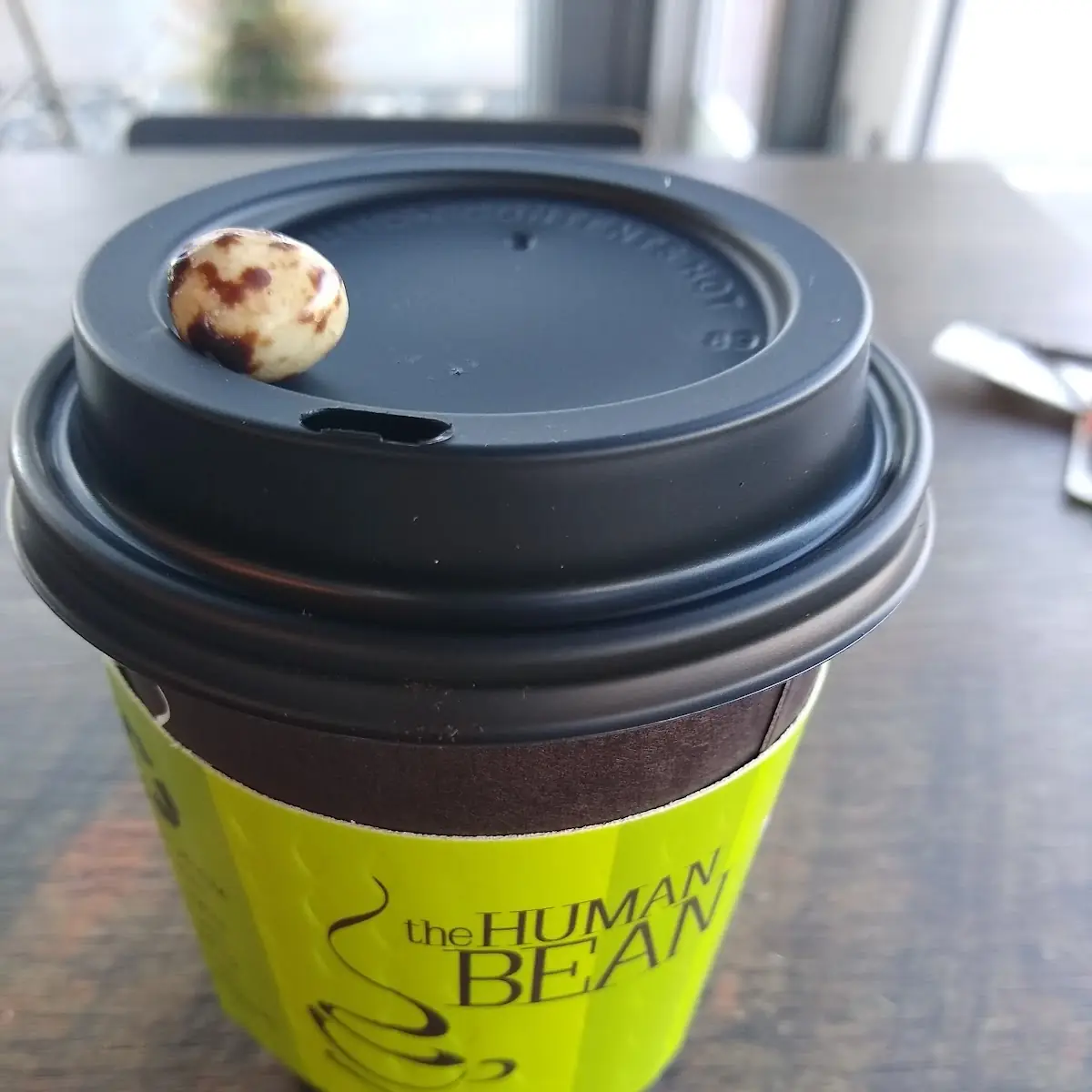 12 Oz Latte w Macadamia Nut 'Milk'