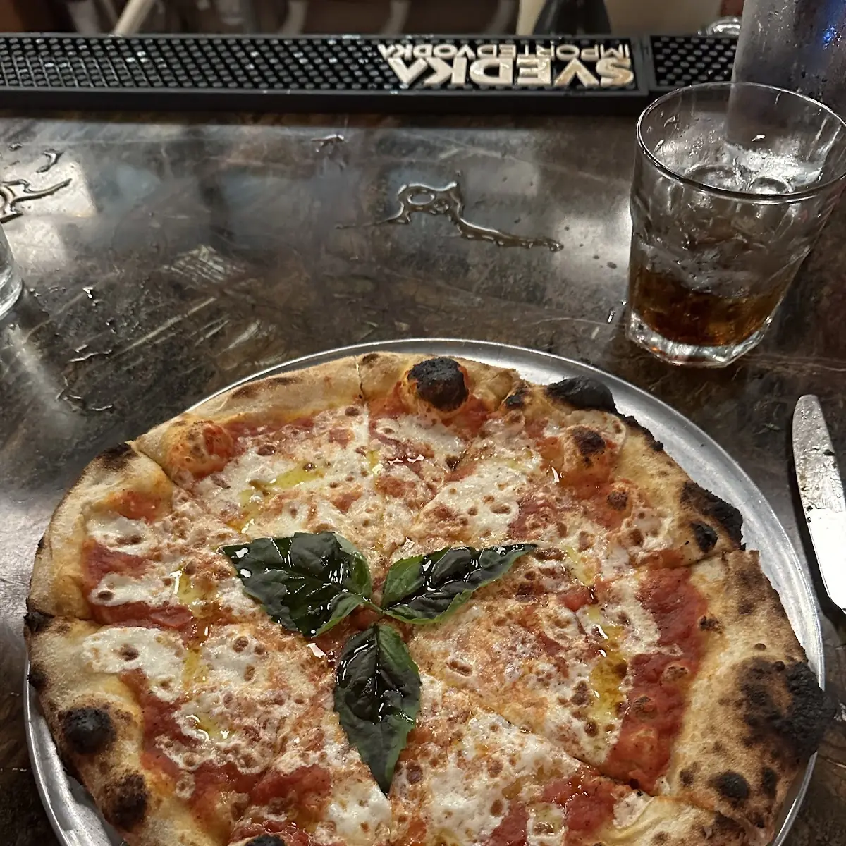 Pizza Margherita