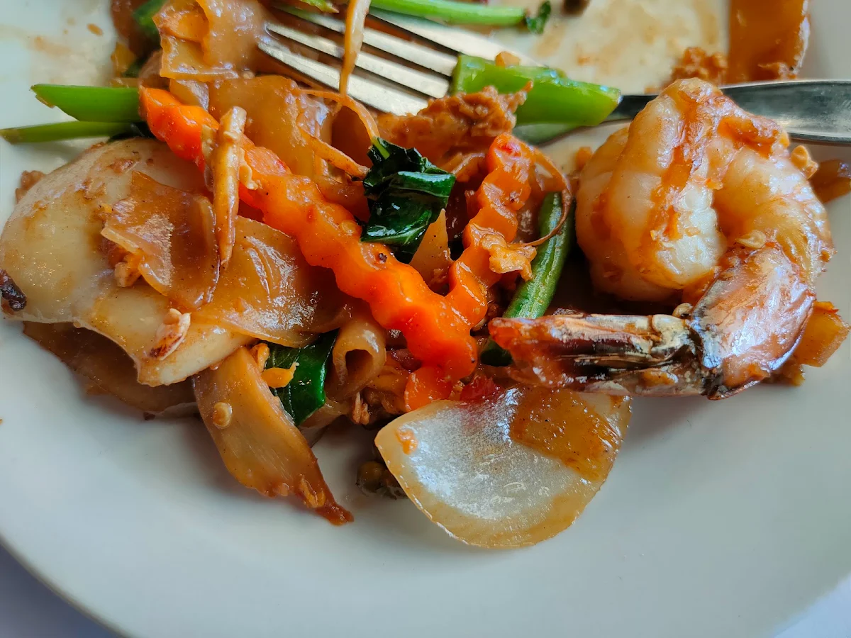 Drunken Noodle Spicy, Arundel Thai restaurant (Parkwood)