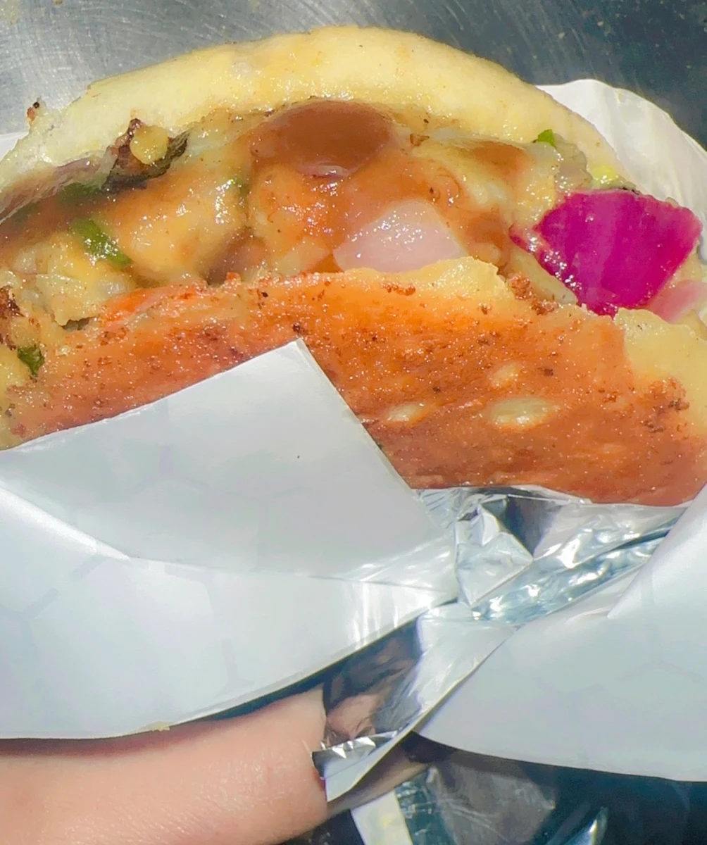 Butter Kulcha, Kulcha Hut