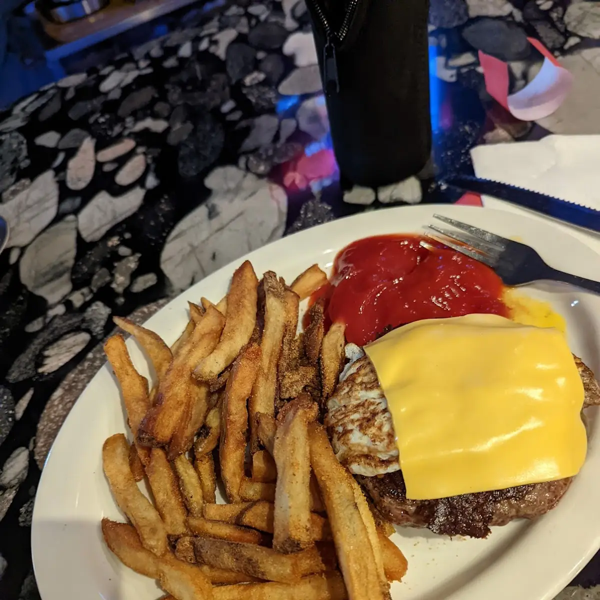 Open Face Cheeseburger w Fried Egg and Fries