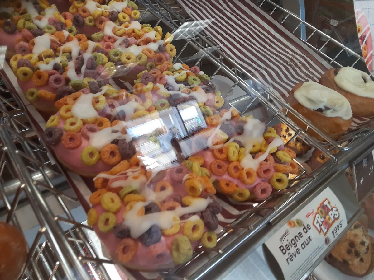 Beigne Froot Loops