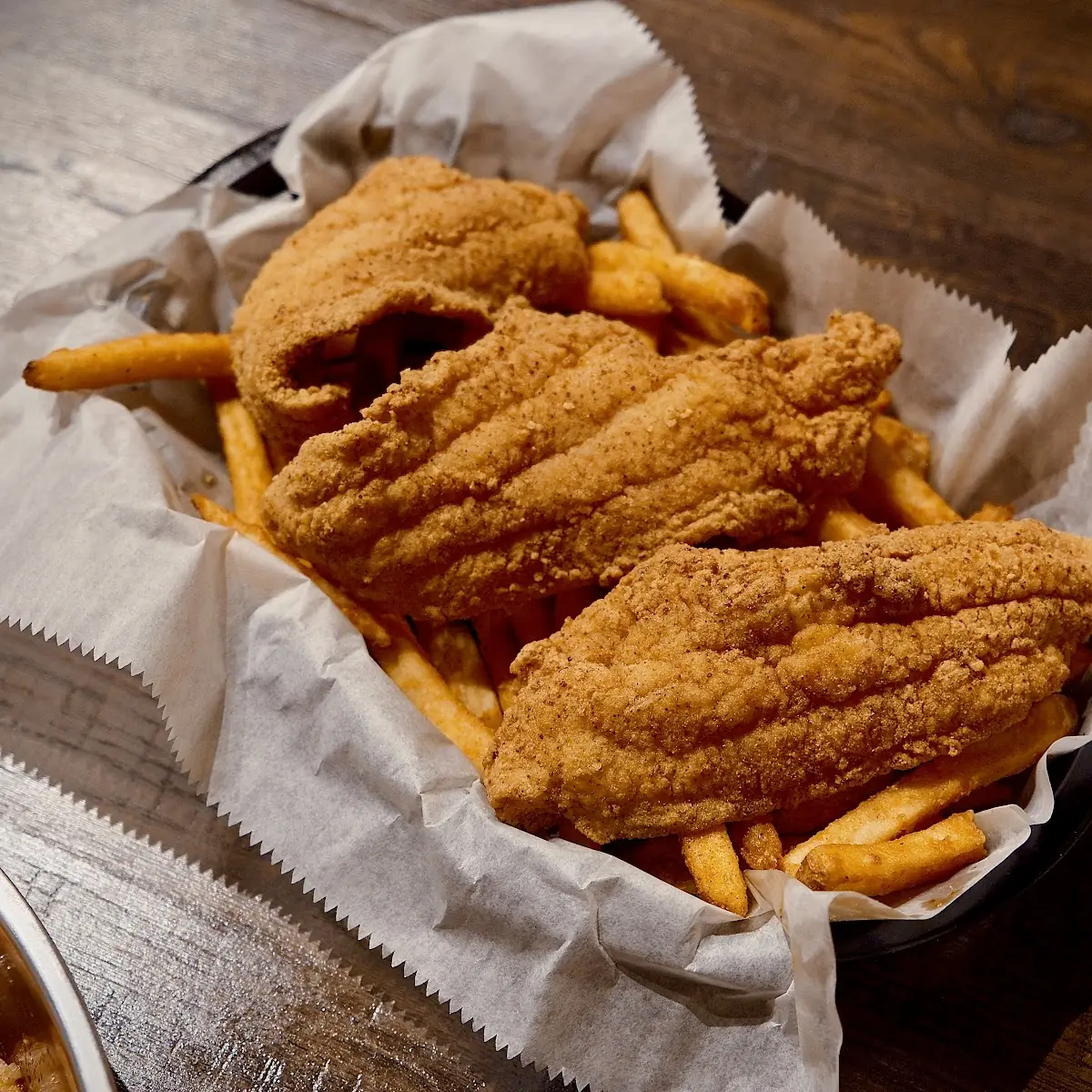 Lunch Catfish Basket