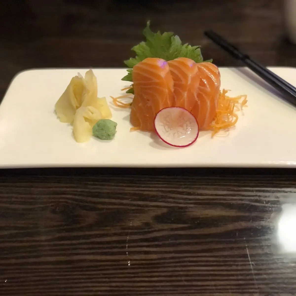Saki Salmon Sashimi
