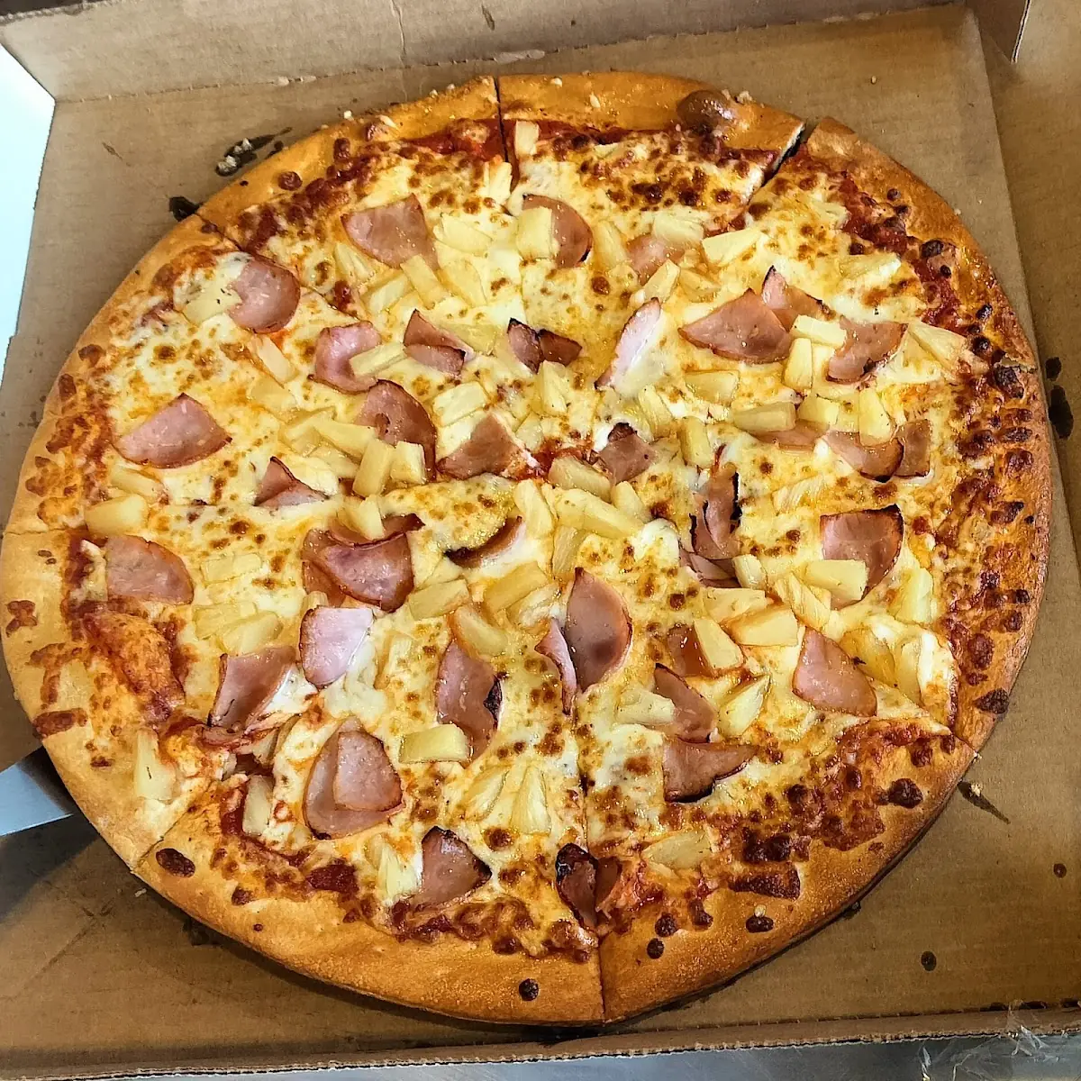 2 Cheese Pizza's & 2 Large Drinks