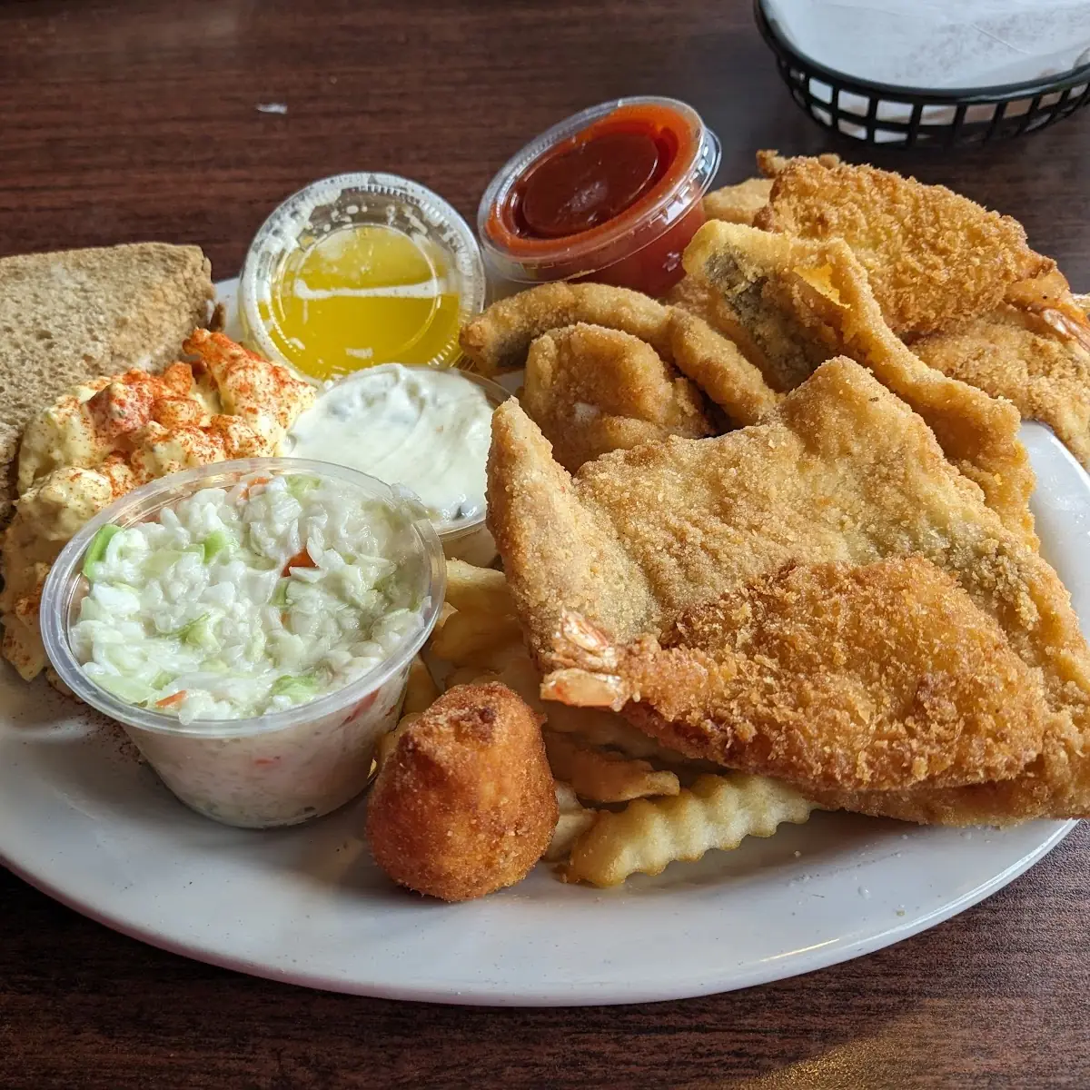 Seafood Platter Shrimp Scallops Haddock & Perch