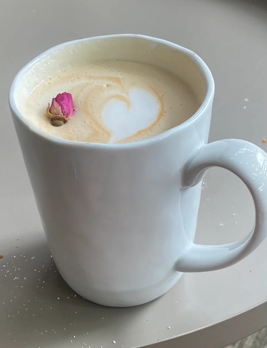 Almond Milk Latte