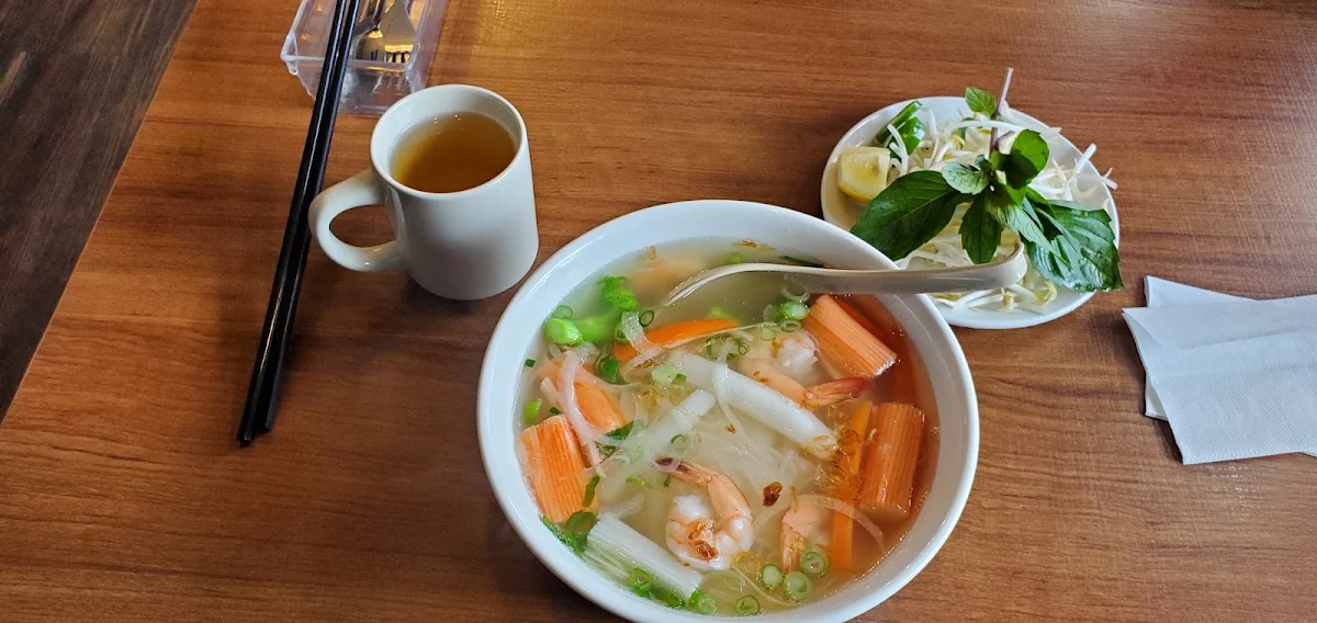 Tofu Broccoli Carrot Mushroom & Cabbage Noodle Soup Phở Chay, Pho 777 Vietnamese Restaurant Langley