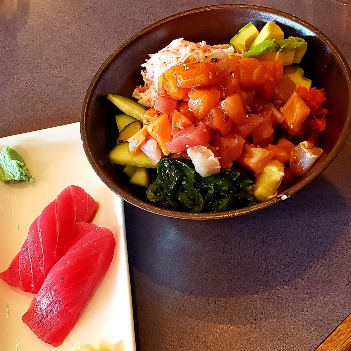 Maguro Nigiri & Mega Poke Bowl