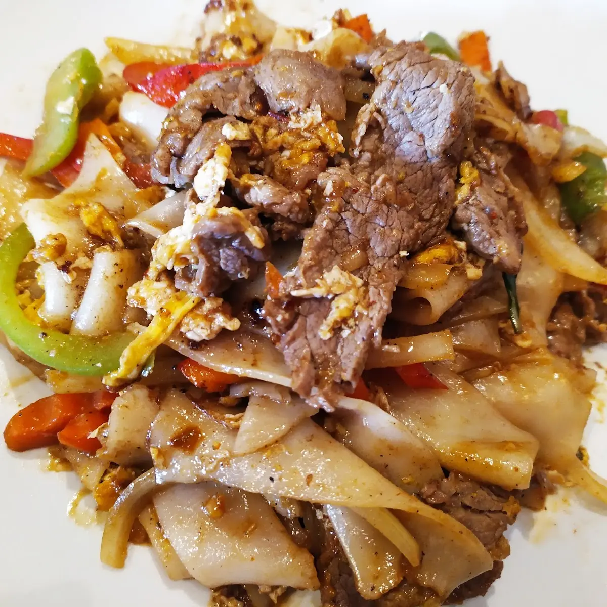 Pad Kee Mao w Beef
