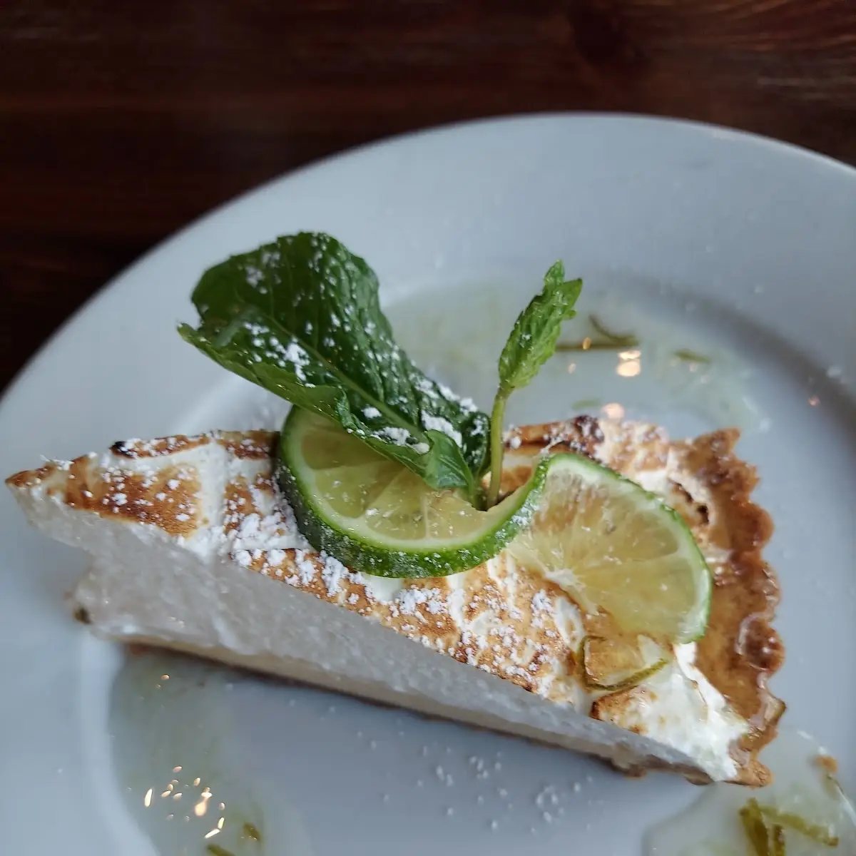 Authentic Key Lime Pie