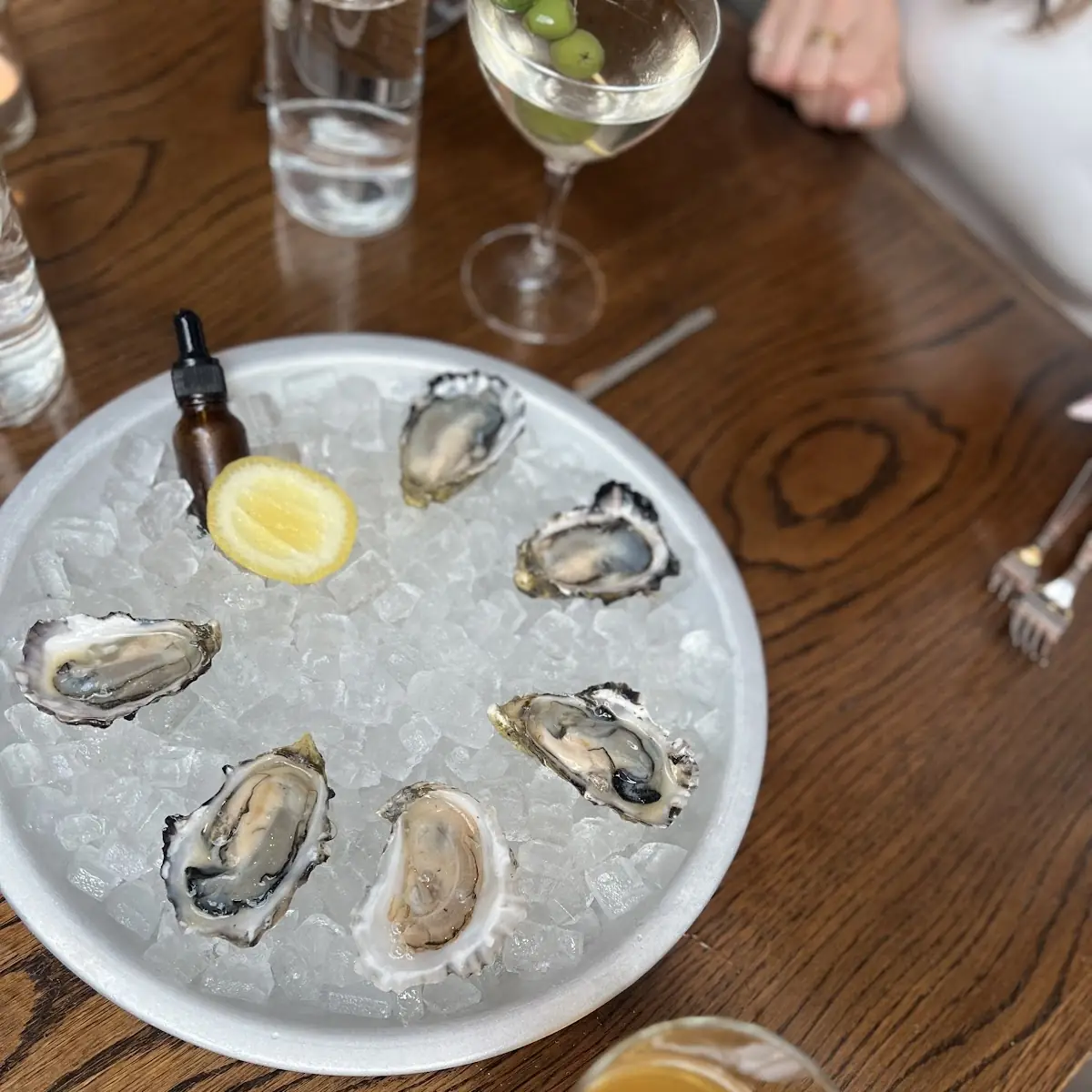 Dozen Fresh Oysters