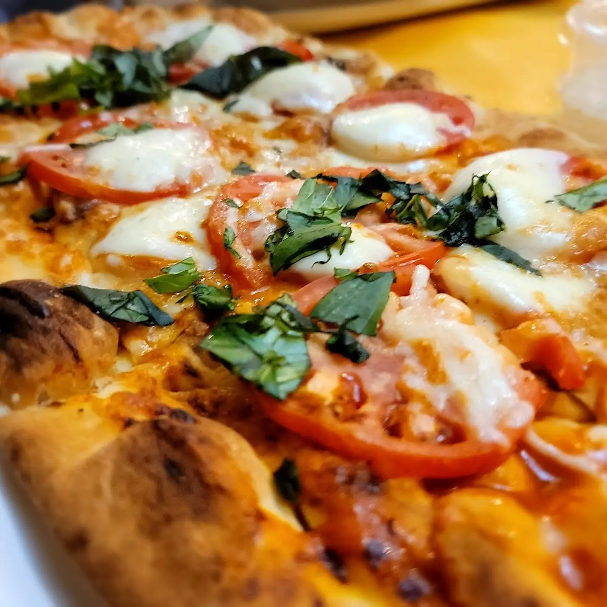 Margherita Flatbread Pizza