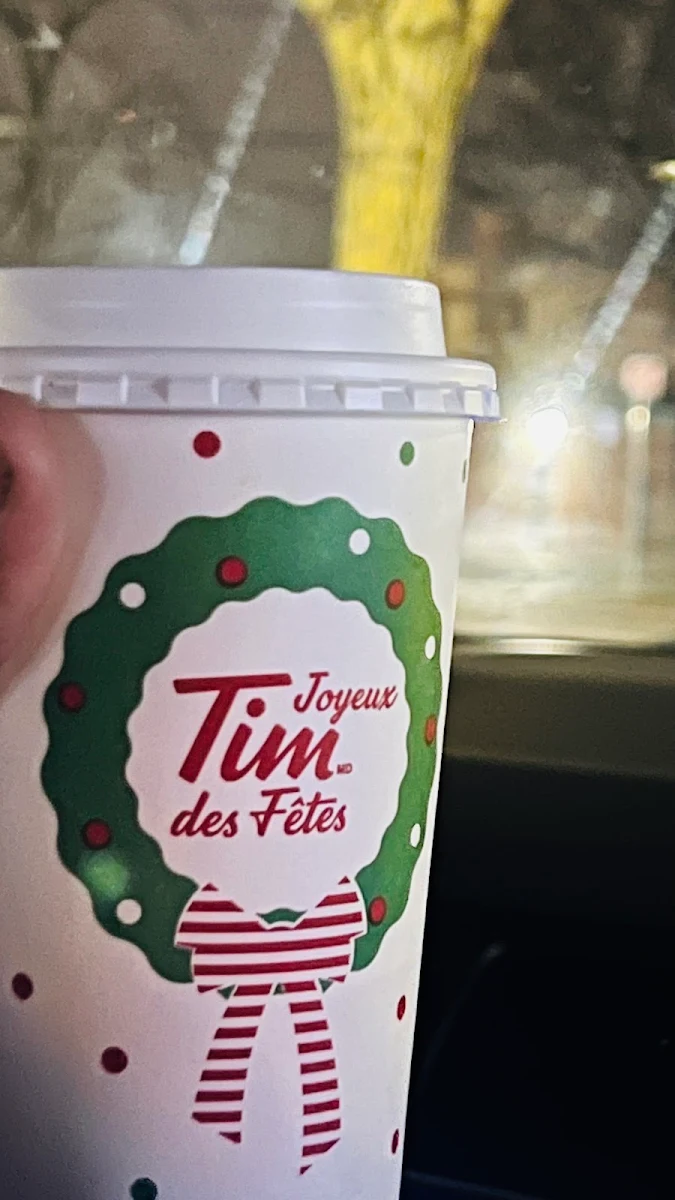French Vanilla Large, Tim Hortons