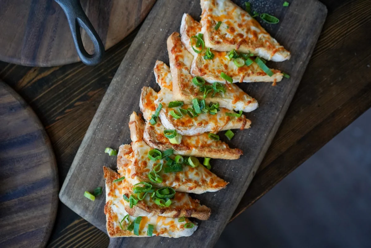 Buffalo Chicken Flatbread, The Squire Pub & Grill