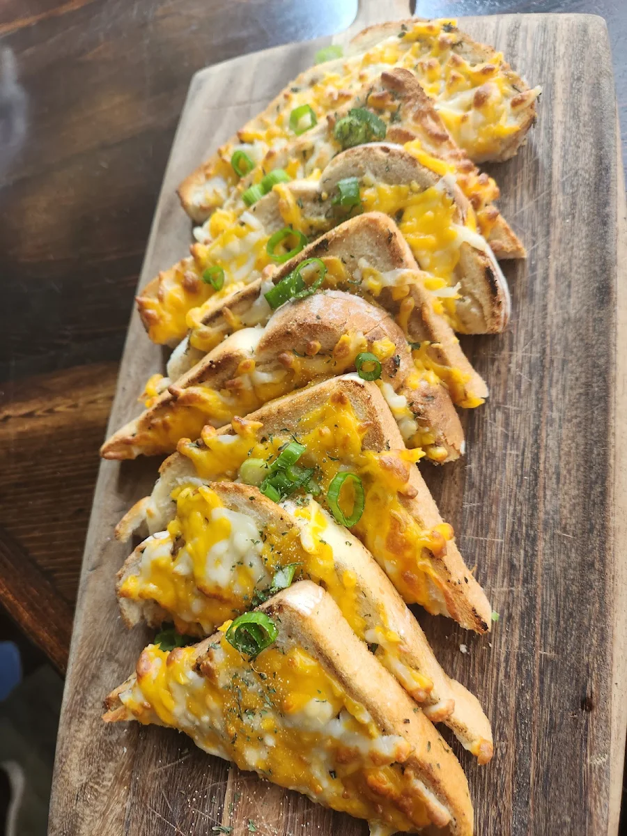 Garlic Bread & Cheese, The Squire Pub & Grill