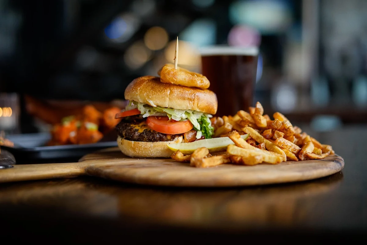 The Squire Burger, The Squire Pub & Grill