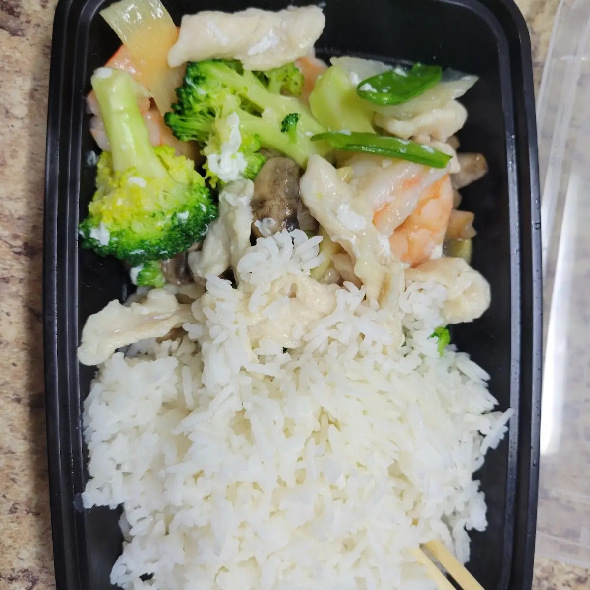 Steamed Chicken with Broccoli