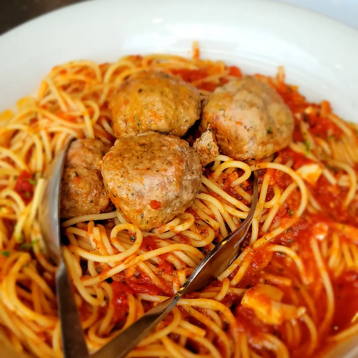 Kids Spaghetti & Meatball