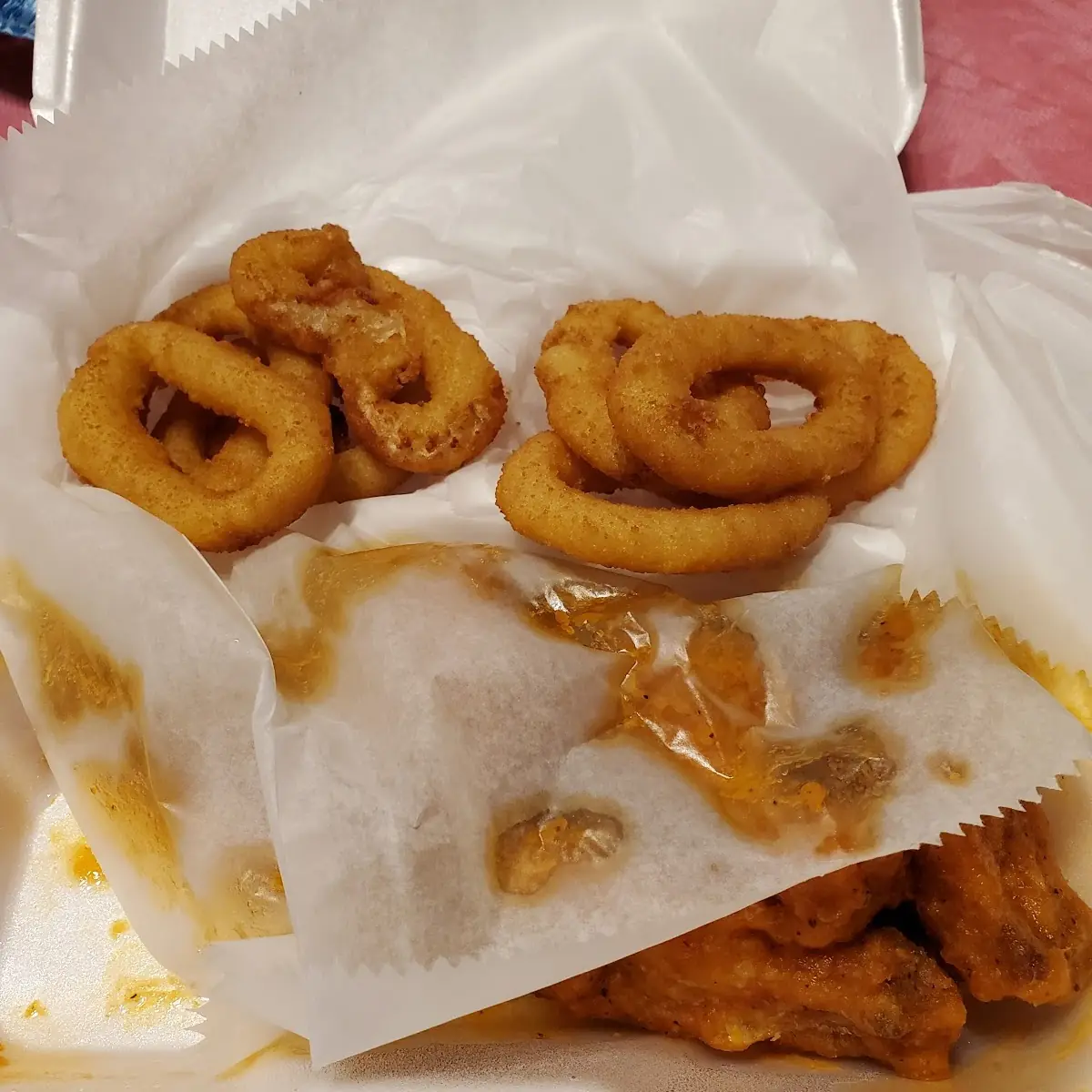 6 Wings and Onion Rings