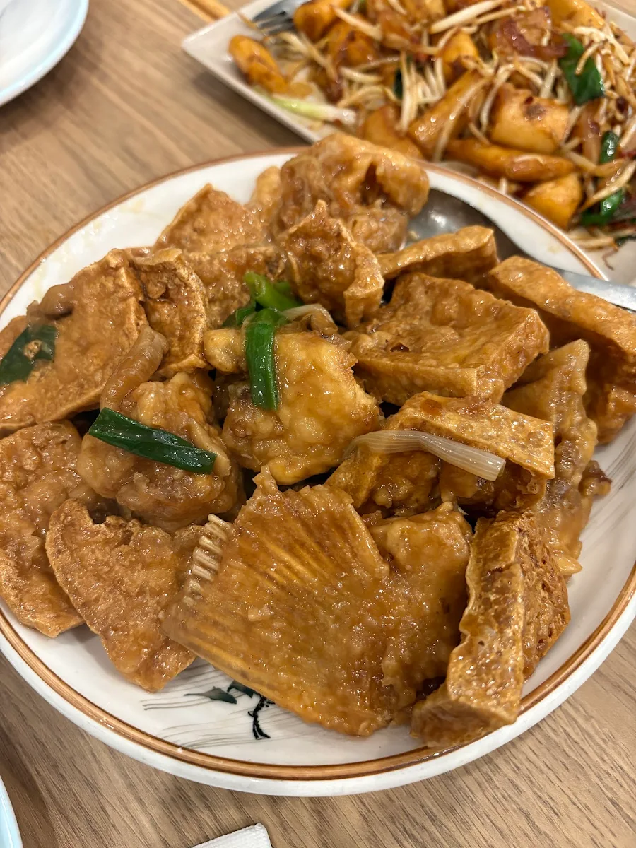 Garoupa & Fried Bean Curd in Hot Pot, CK's Restaurant 美食坊