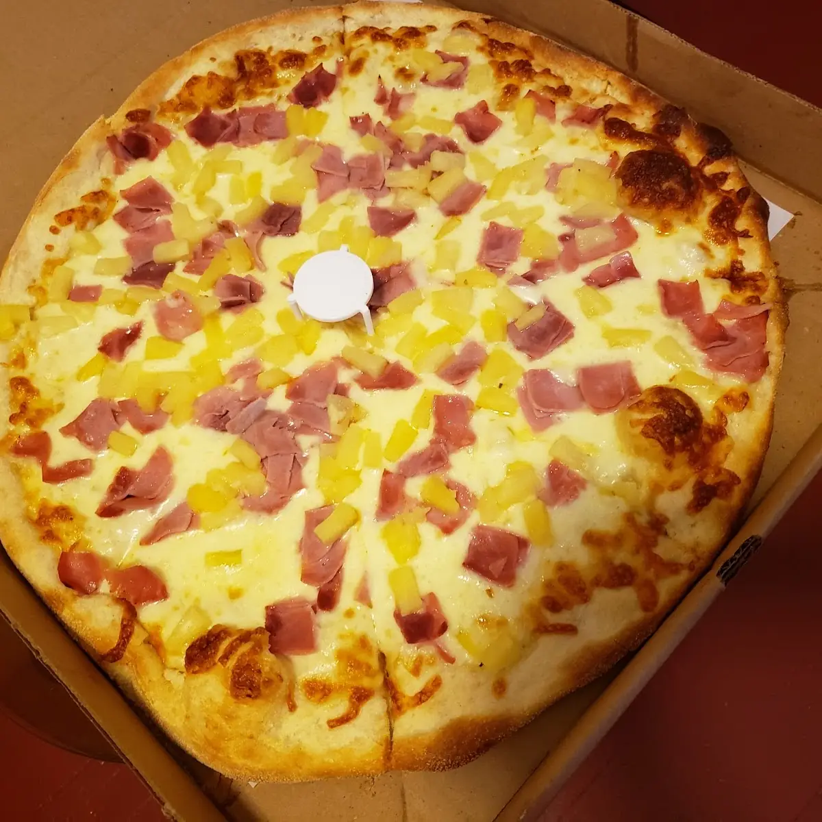 Hawaiian Pizza