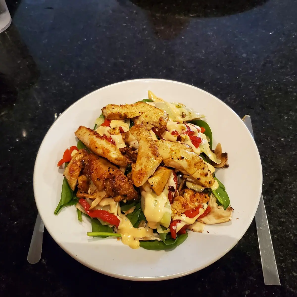 Spinach Salad with Grilled Chicken