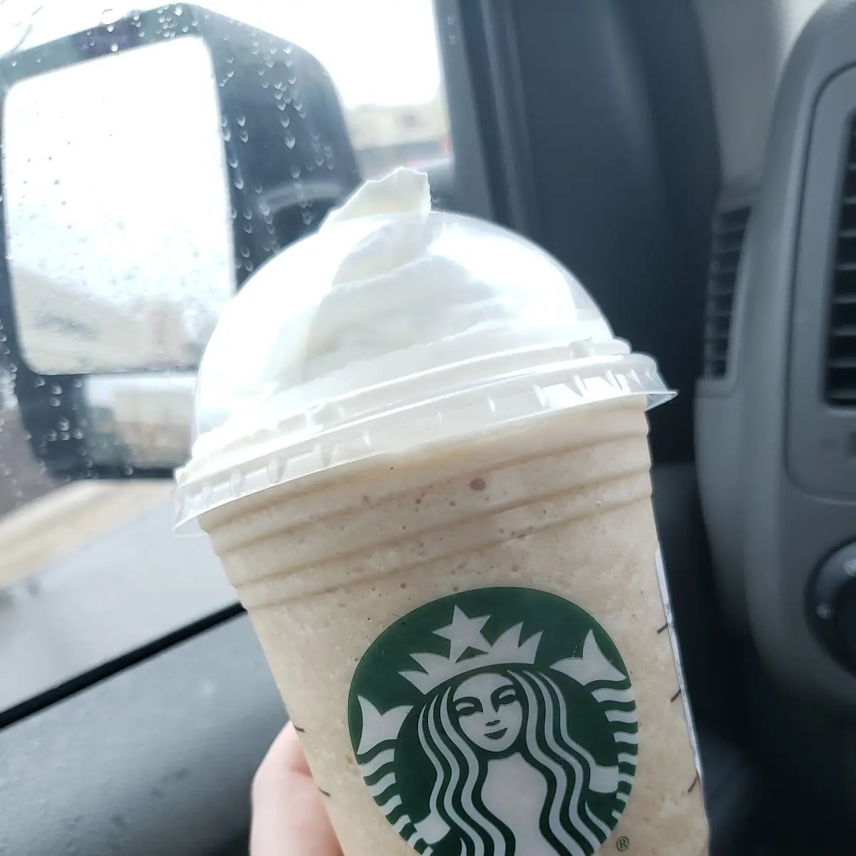 Vanilla Bean Frappuccino