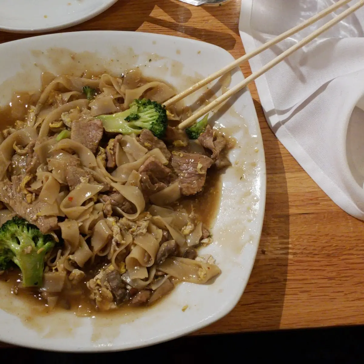 Pad See Ewe