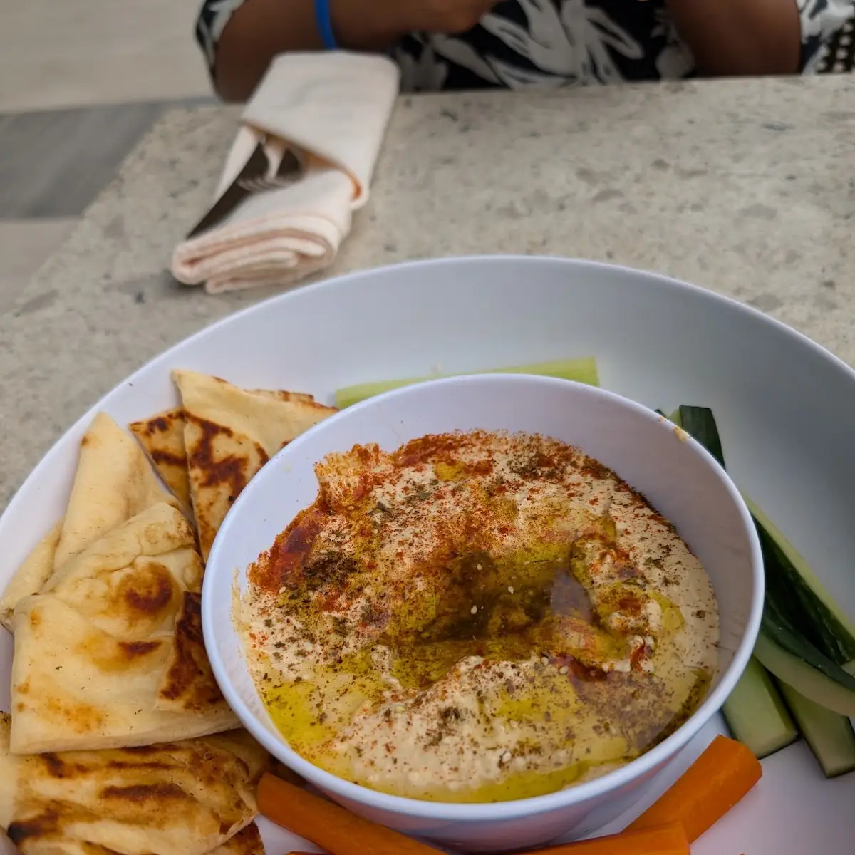 Hummus Plate