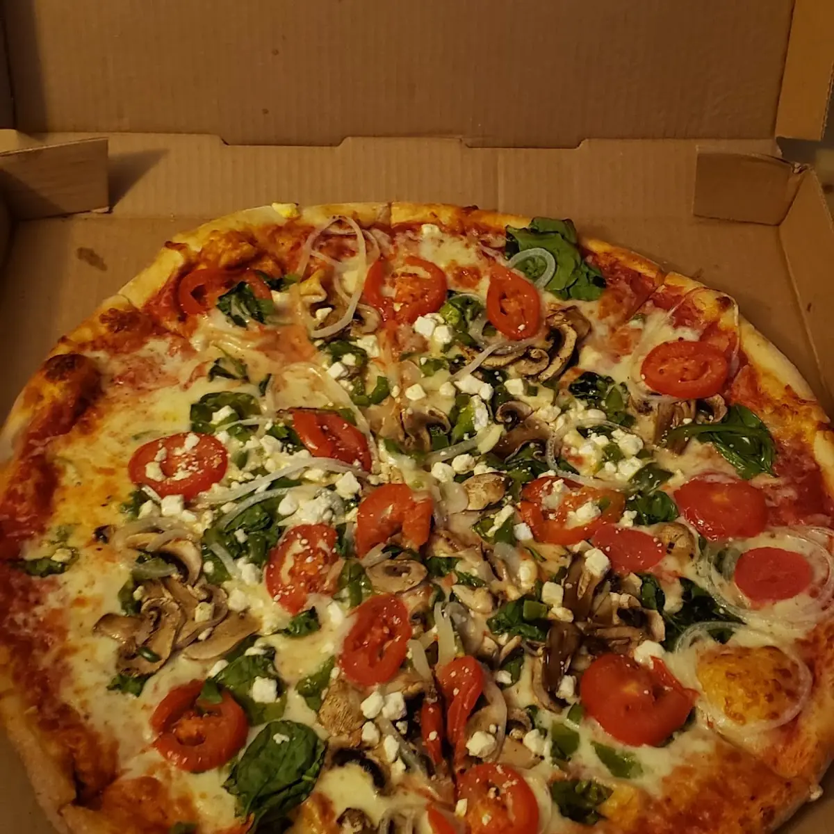 Grilled Chicken Spinach Pepperoni