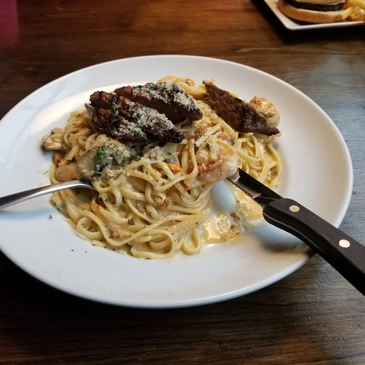 Bistro Steak & Shrimp Alfredo Linguine