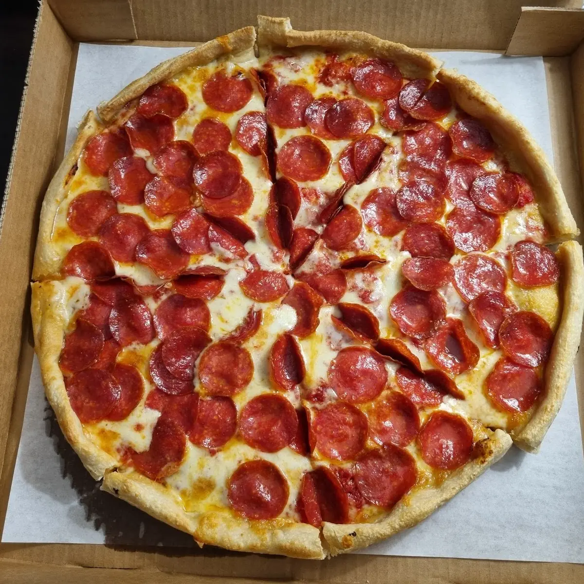 Prima Pepperoni Pizza
