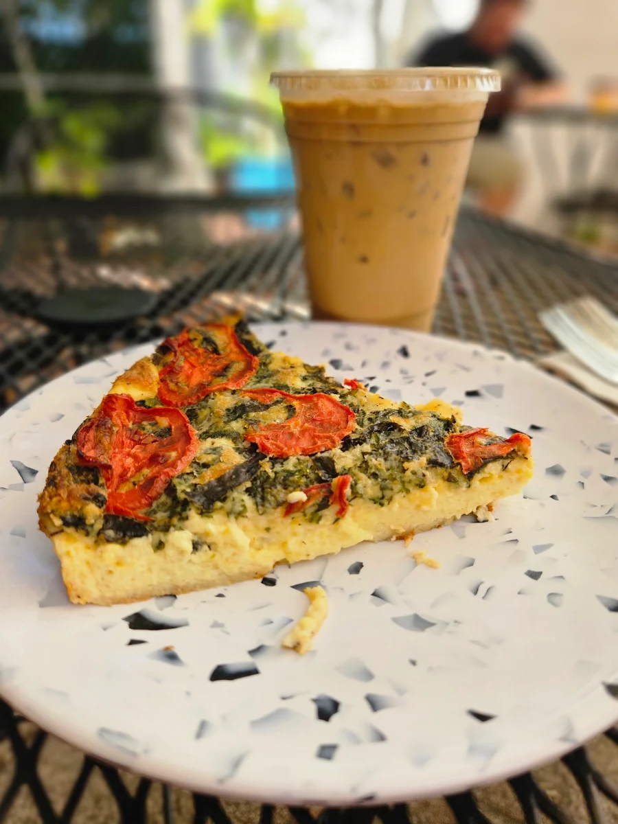 Tomato Basil Quiche
