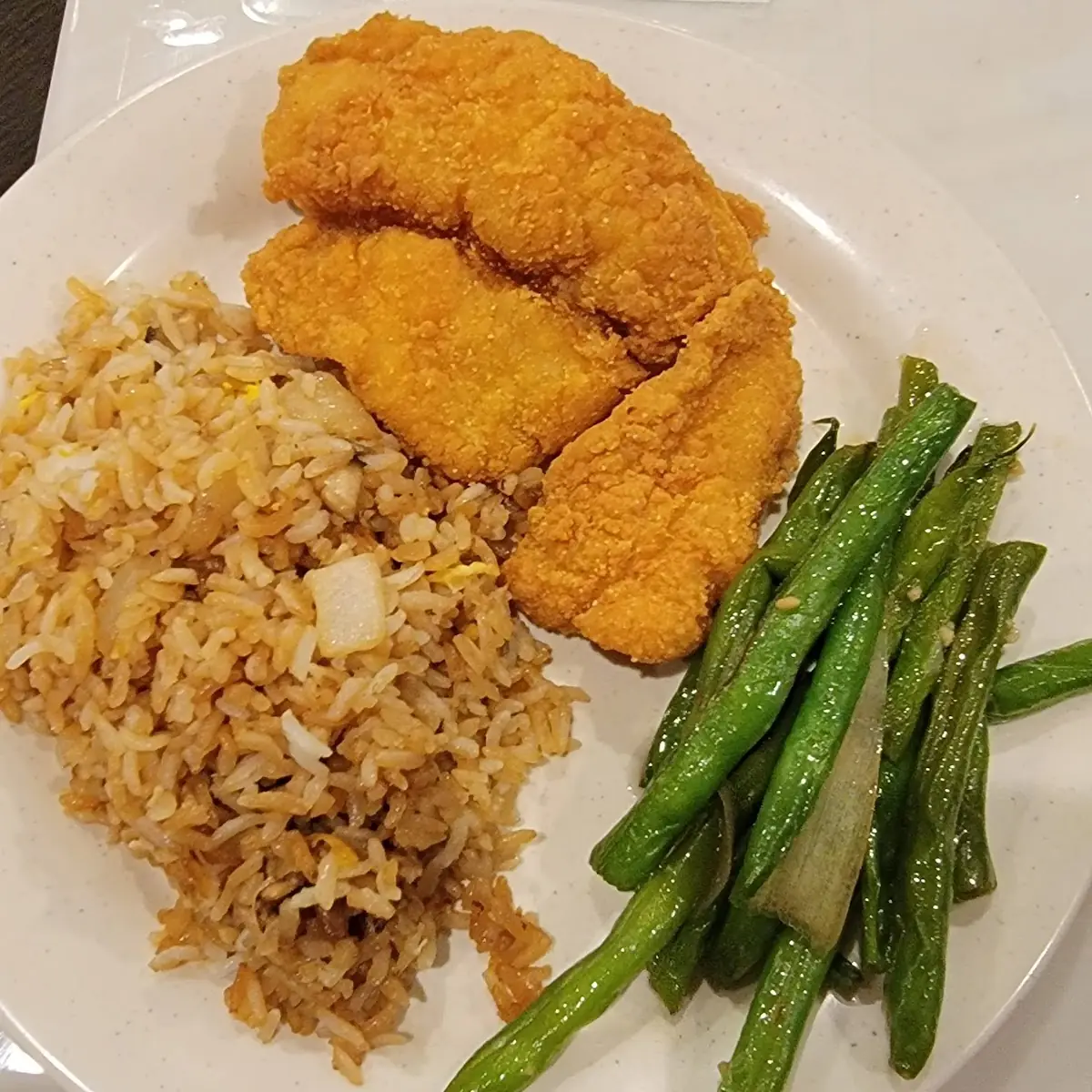 Fired Fish with Brown Rice with String Beans