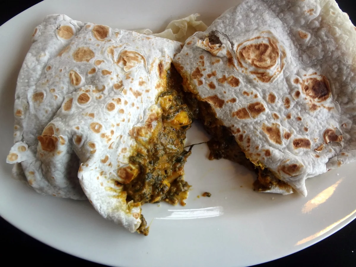 Highlights, Bombay Roti (East York)