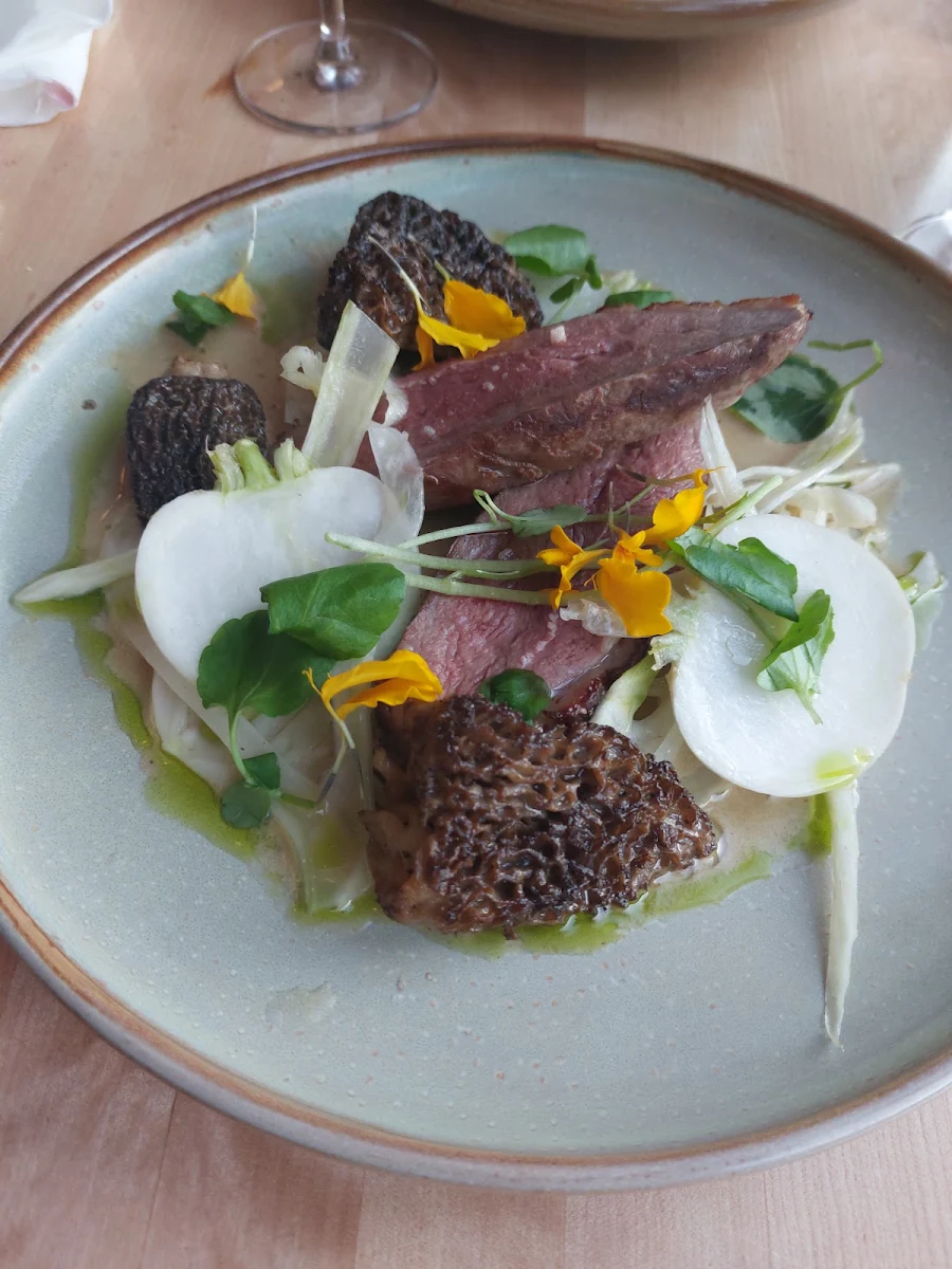 Steak & Duck Egg, O-Thym