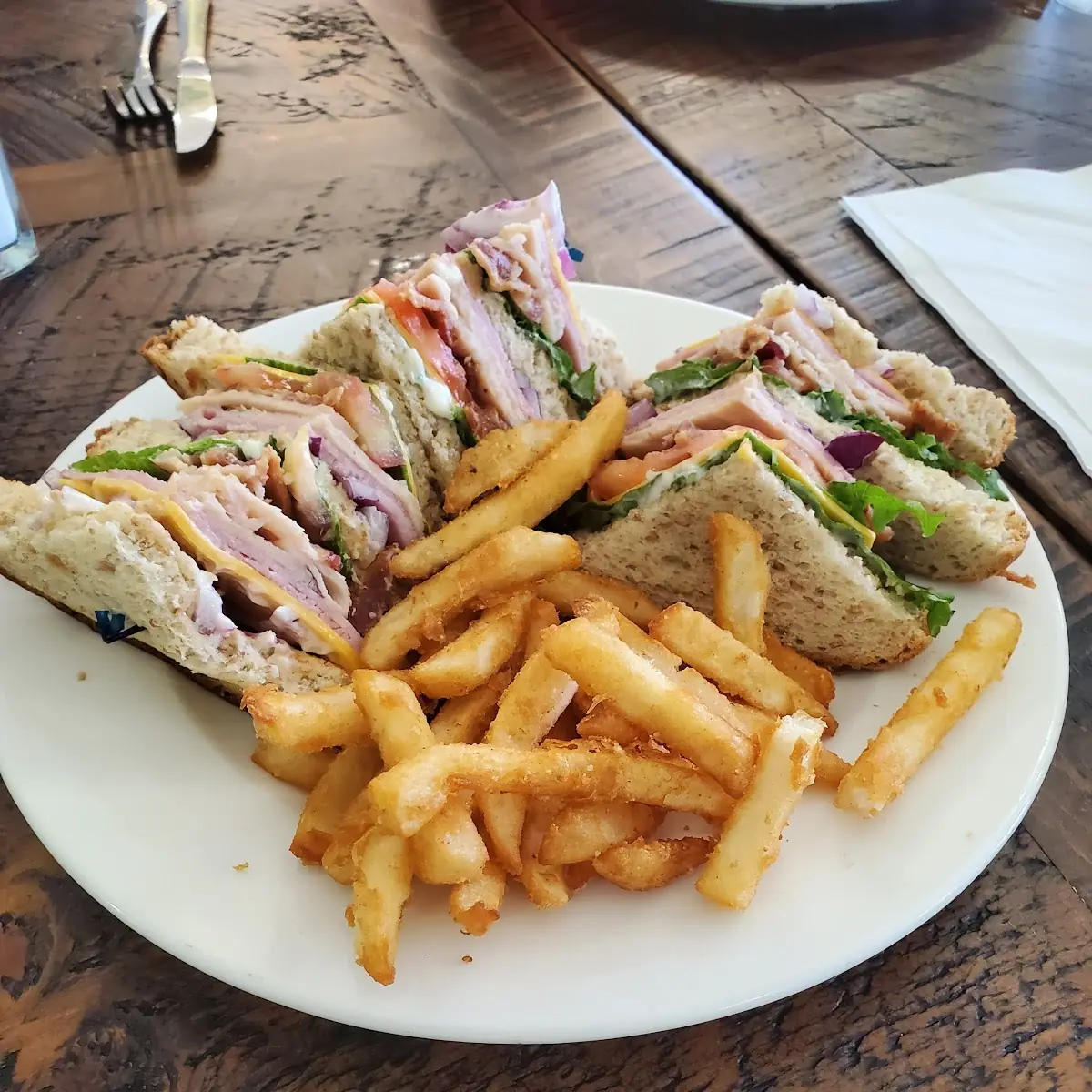 Club Sandwich & Fries