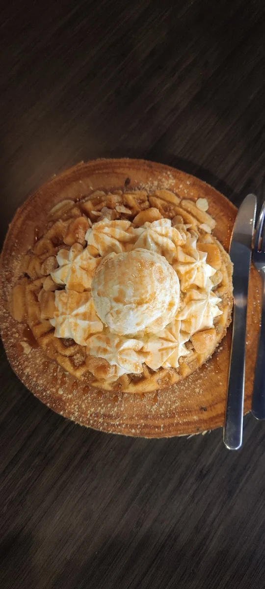 Injeolmi Waffle, Hanjan Oliver