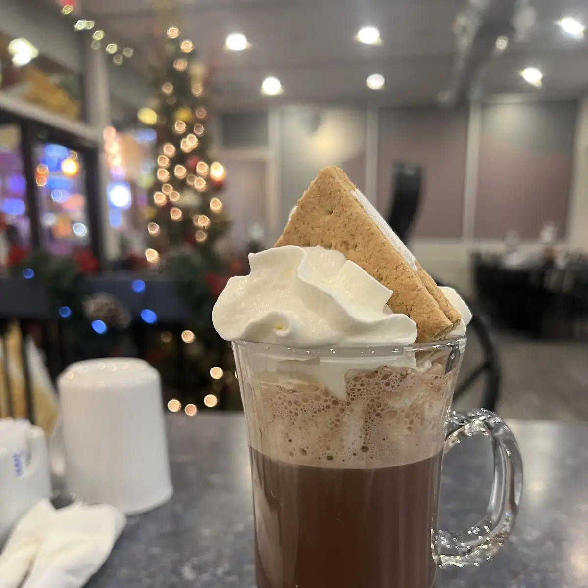 Smore Hot Chocolate, Clifton Hill Family Restaurant