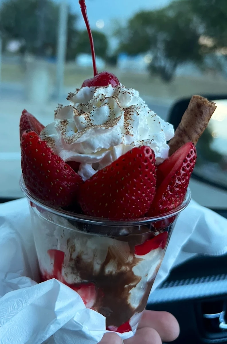 Strawberry Shortcake Sundae