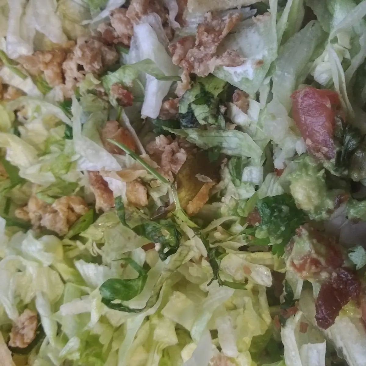 Bacon Guacamole Salad