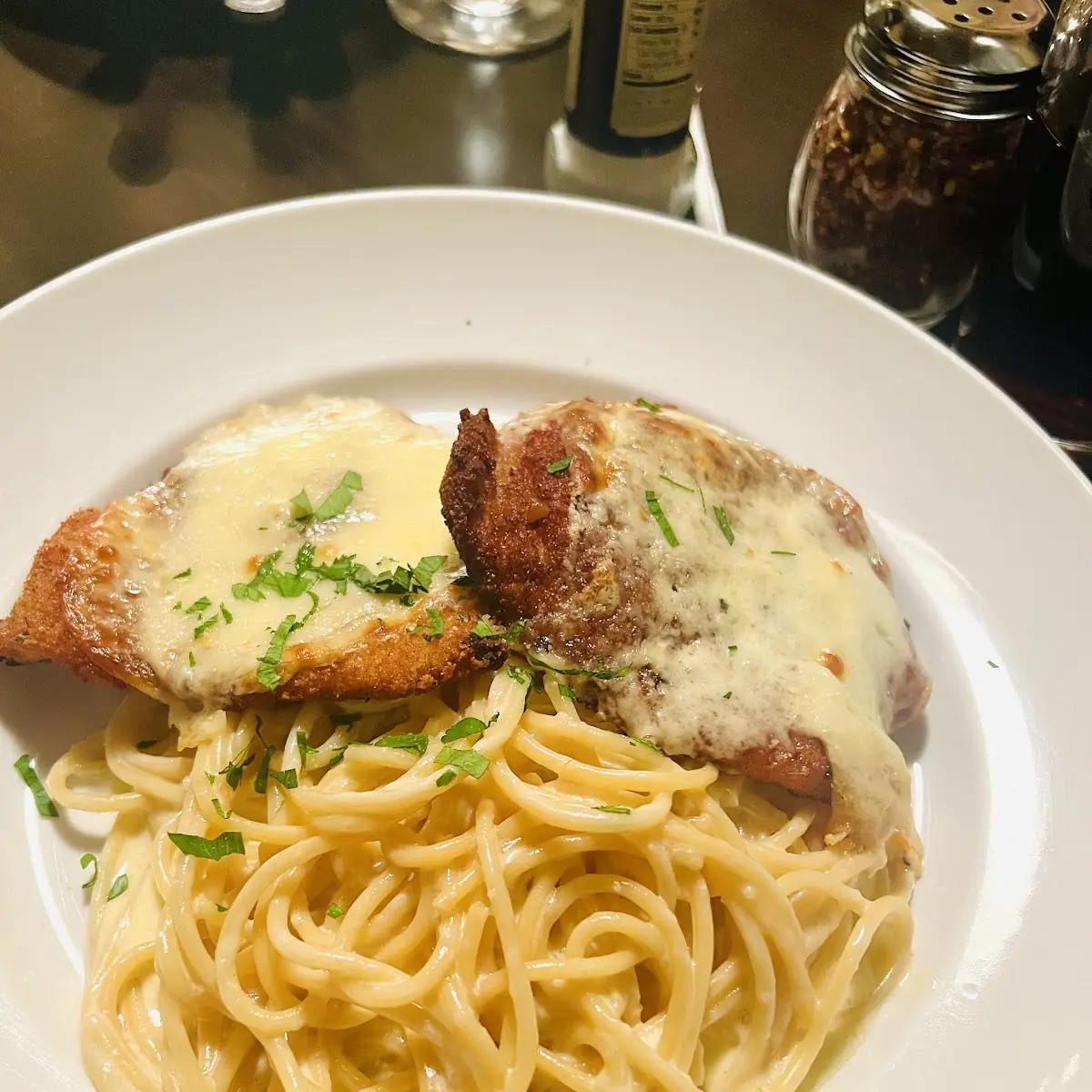 Spaghetti with Alfredo Chicken