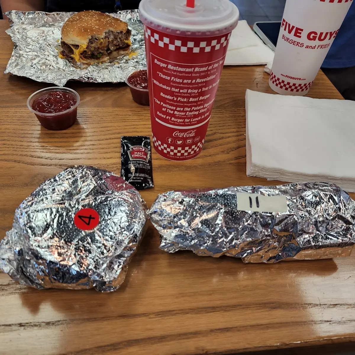 Five Guys Style