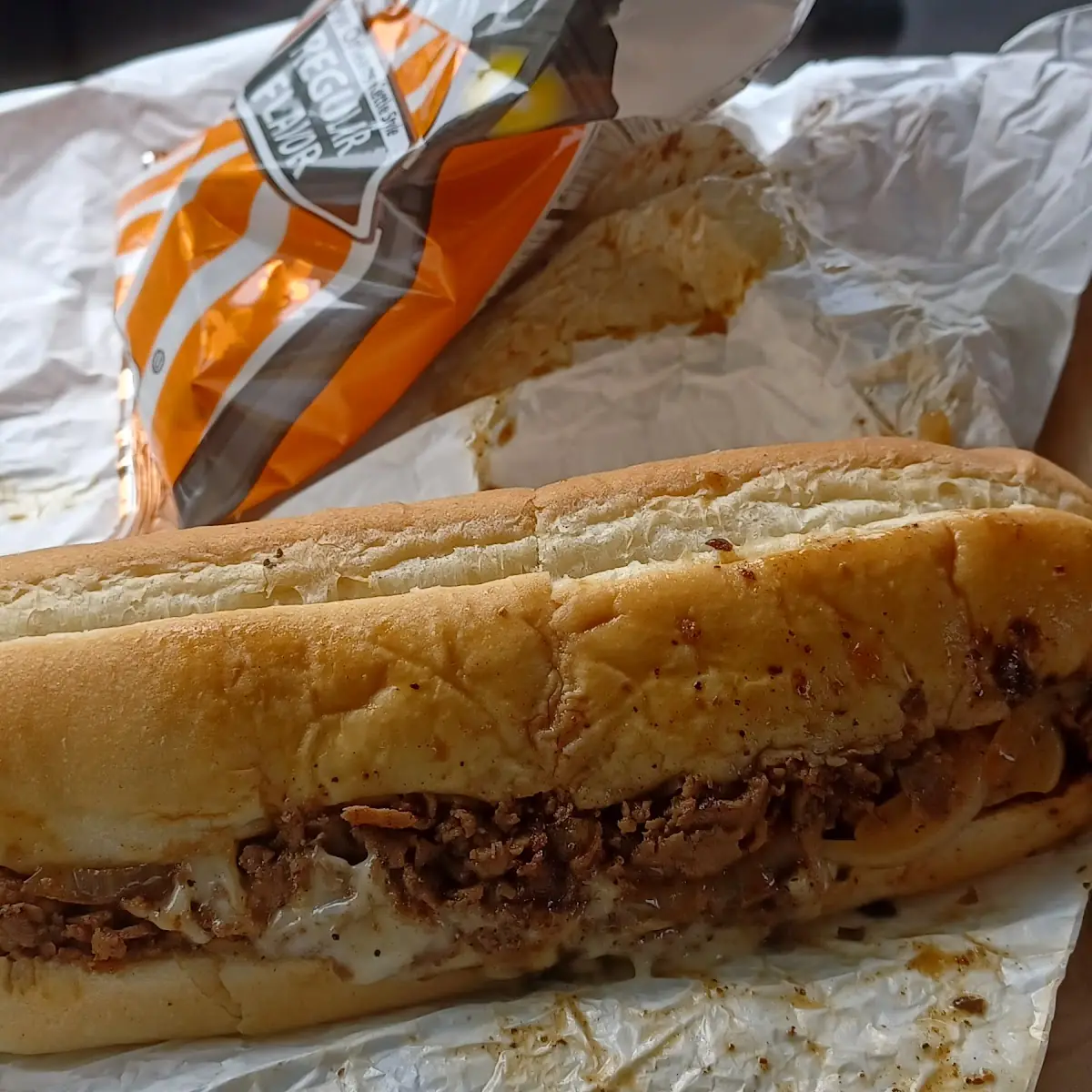 Philly Cheese Steak w Provolone Cheese & Zapps Regular Flavor Chips