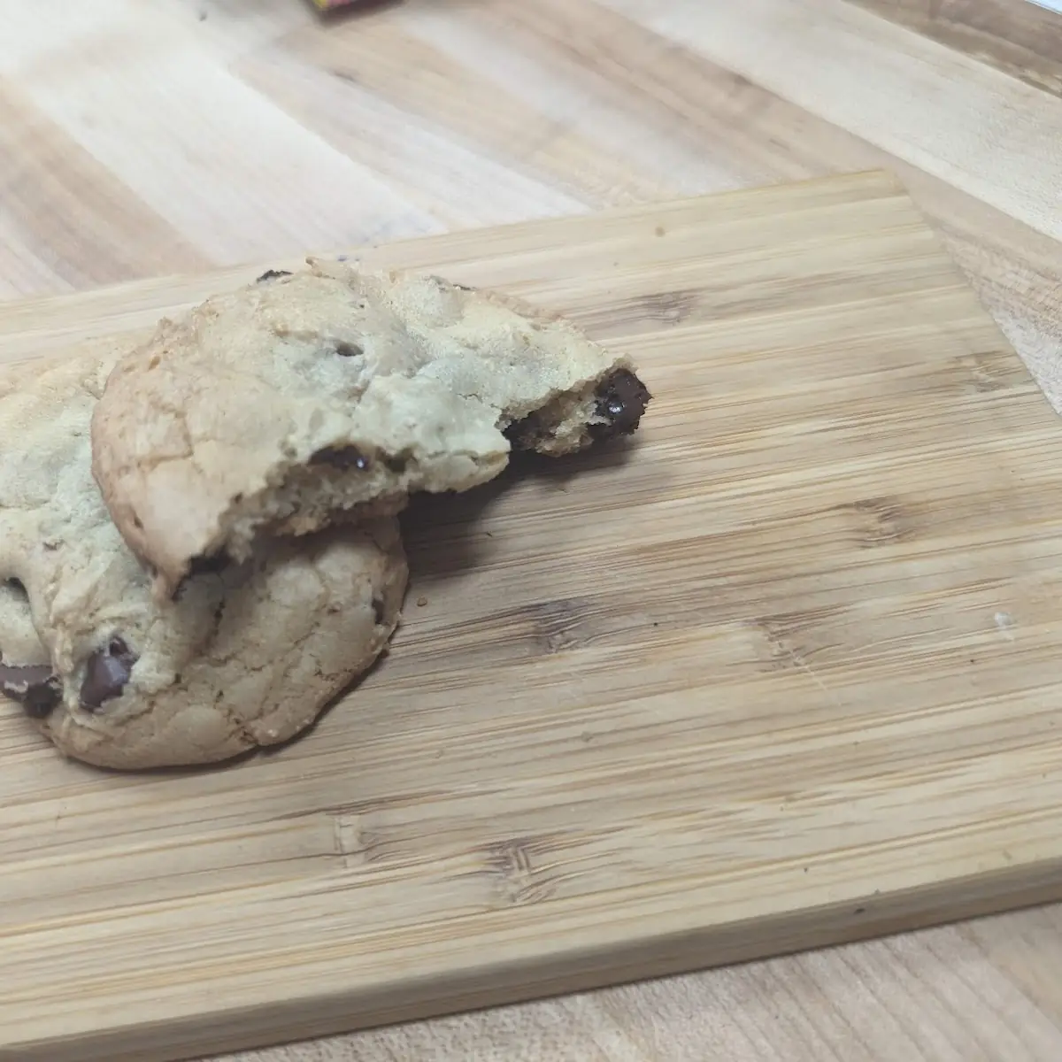 Chocolate Chip Cookie