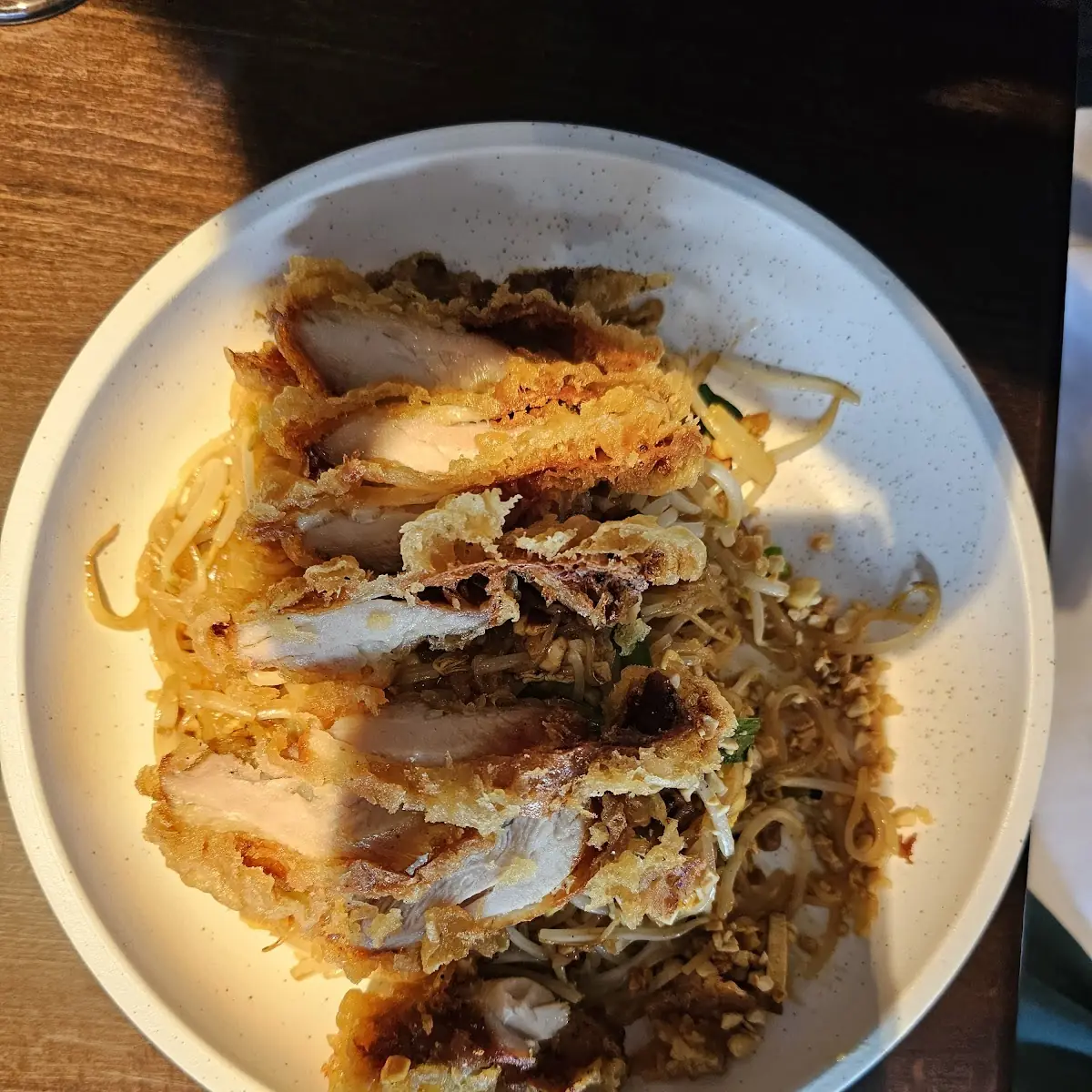 Classic Pad Thai Chicken